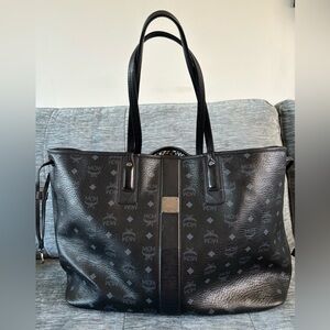 MCM Reverse Tote